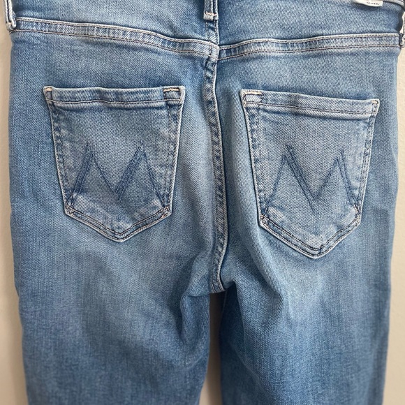 Mother Mid-Rise Dazzler Ankle Fray Jeans - Riding The Cliffside - Picture 11 of 12